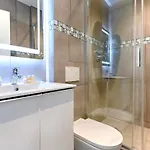 Urbanflat 209 - Beautiful In The Center Of 아파트 *