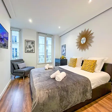 Urbanflat 209 - Beautiful In The Center Of דירה
