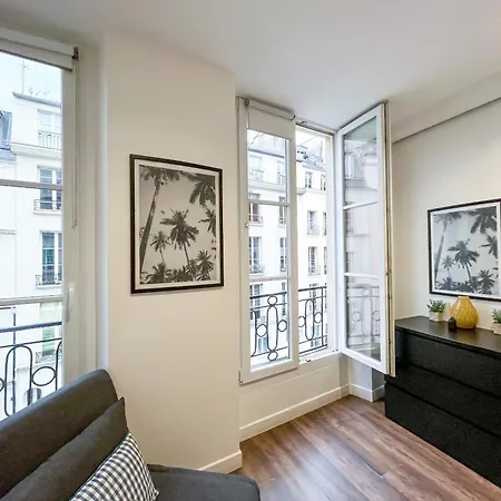 Urbanflat 209 - Beautiful In The Center Of * פריז