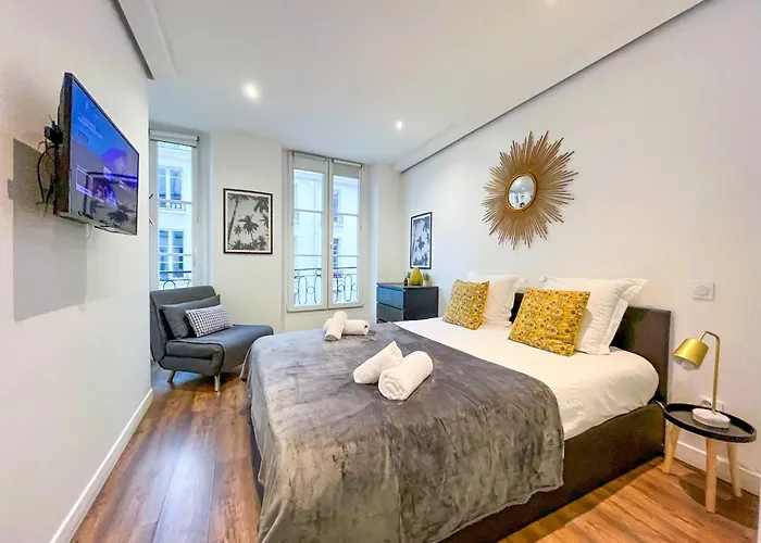 Urbanflat 209 - Beautiful In The Center Of דירה