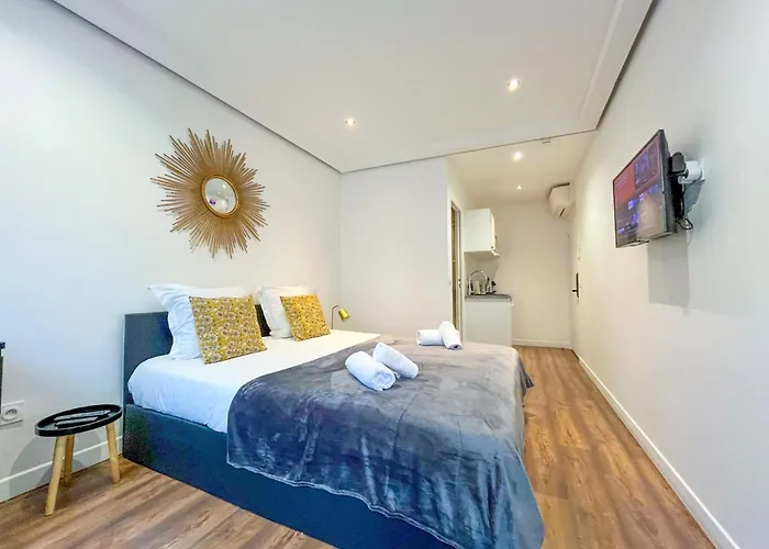 Urbanflat 209 - Beautiful In The Center Of
