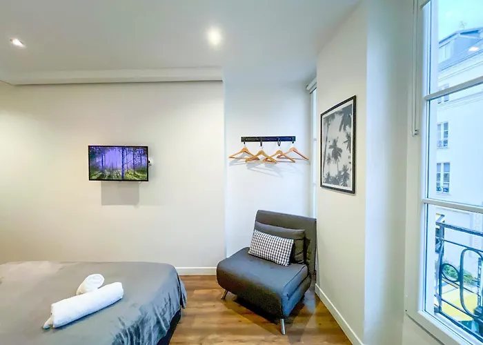 Urbanflat 209 - Beautiful In The Center Of